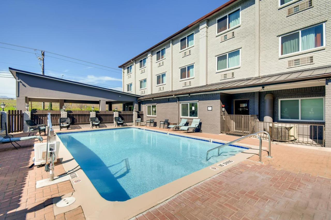 Orangewood Inn And Suites Midtown Austin Extérieur photo