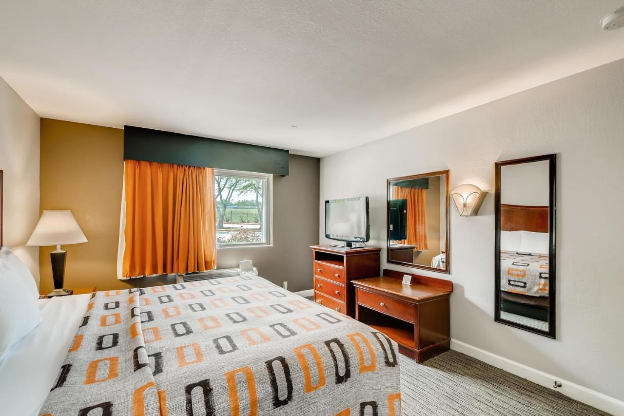 Orangewood Inn And Suites Midtown Austin Extérieur photo