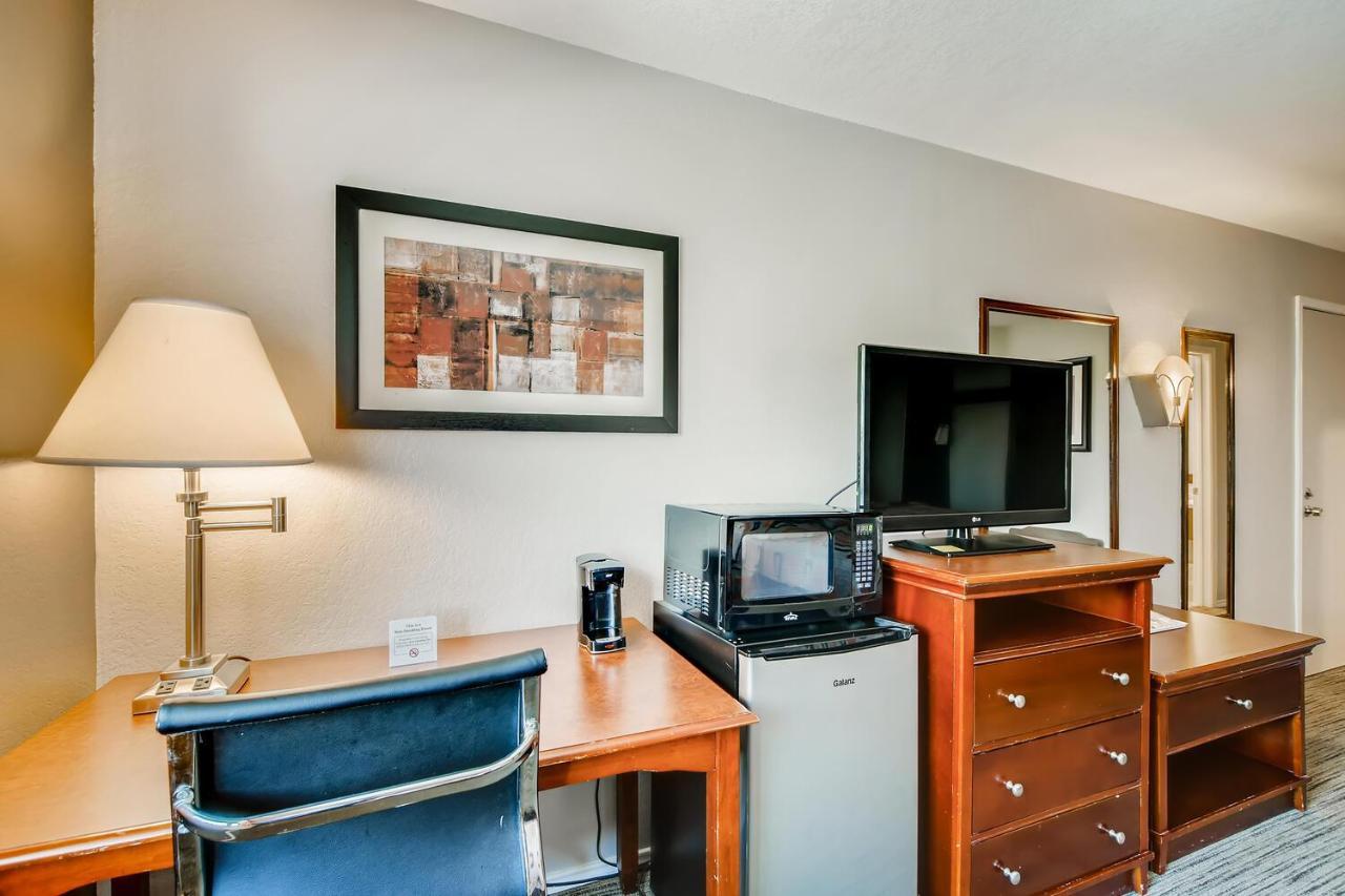 Orangewood Inn And Suites Midtown Austin Extérieur photo